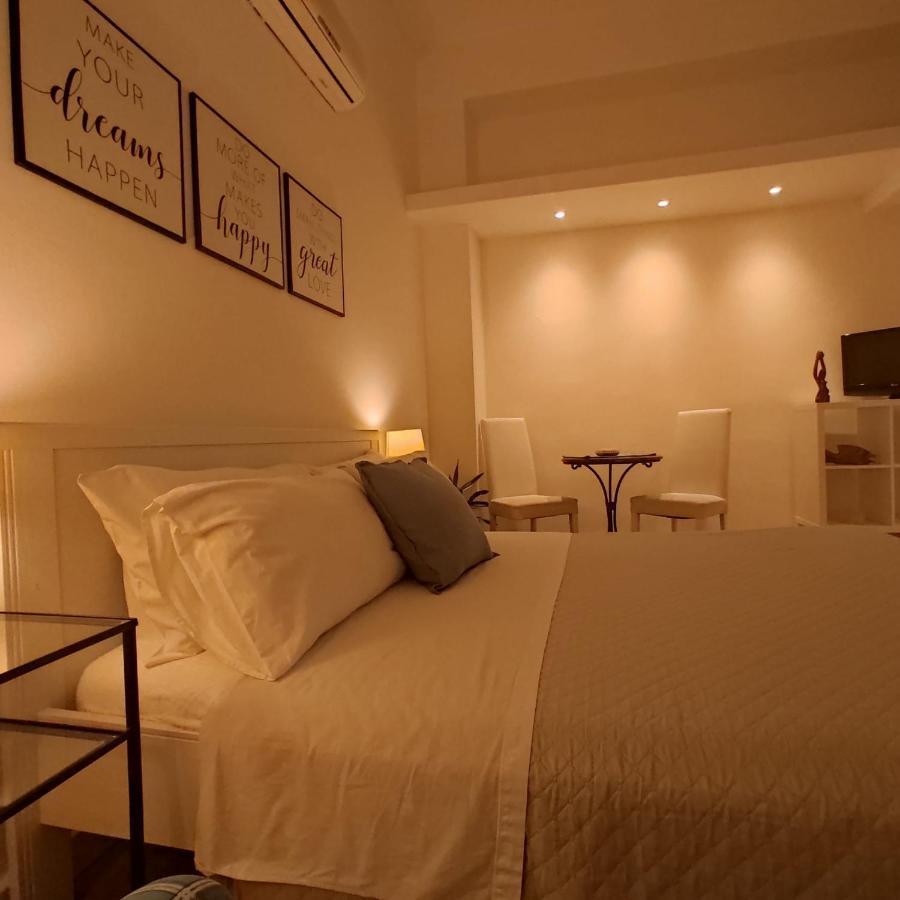 Living Cagliari Bed and Breakfast Eksteriør billede