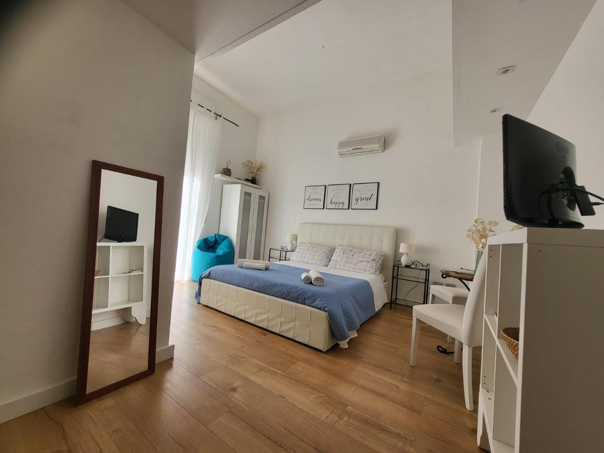 Living Cagliari Bed and Breakfast Eksteriør billede