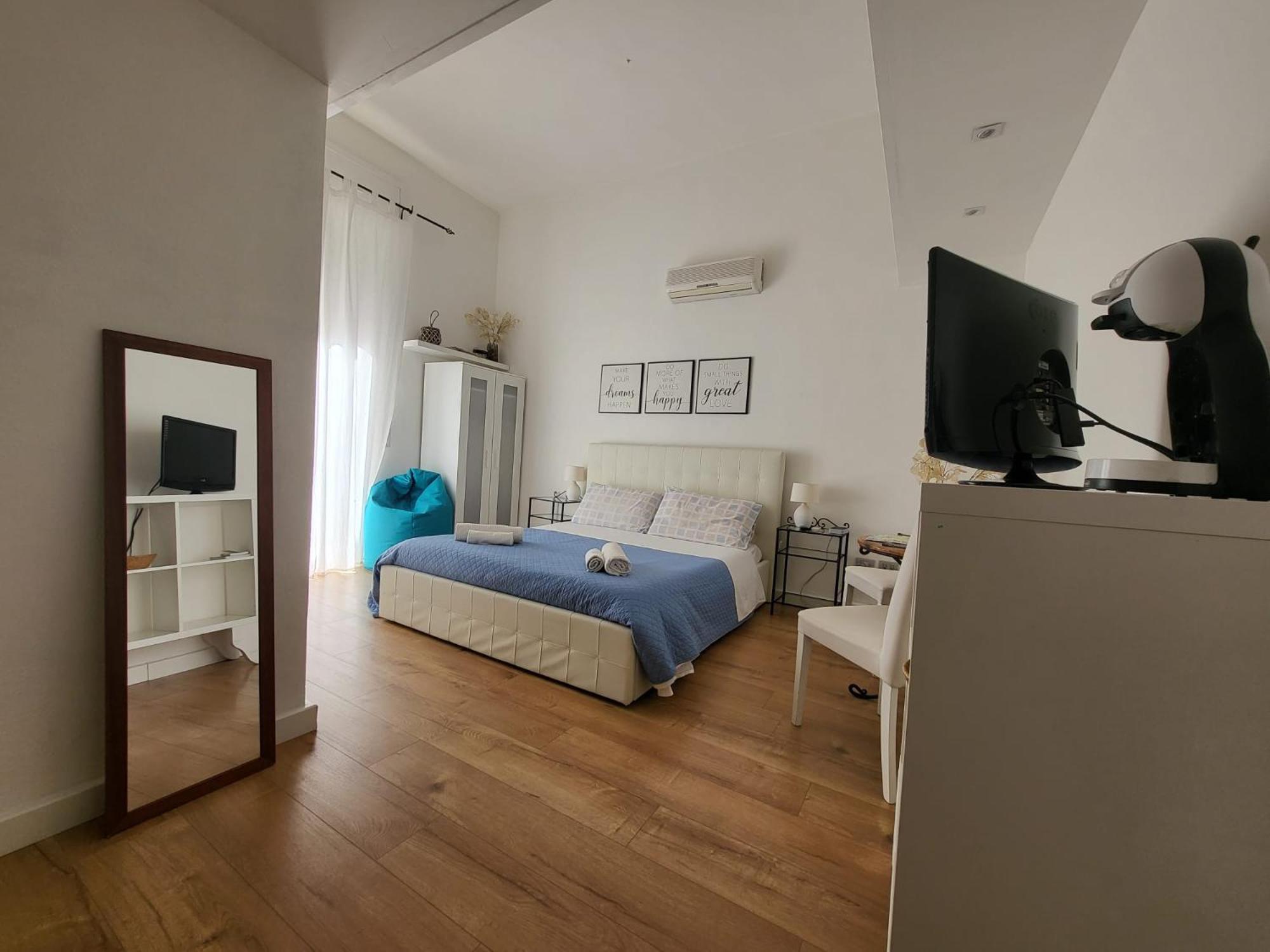Living Cagliari Bed and Breakfast Eksteriør billede