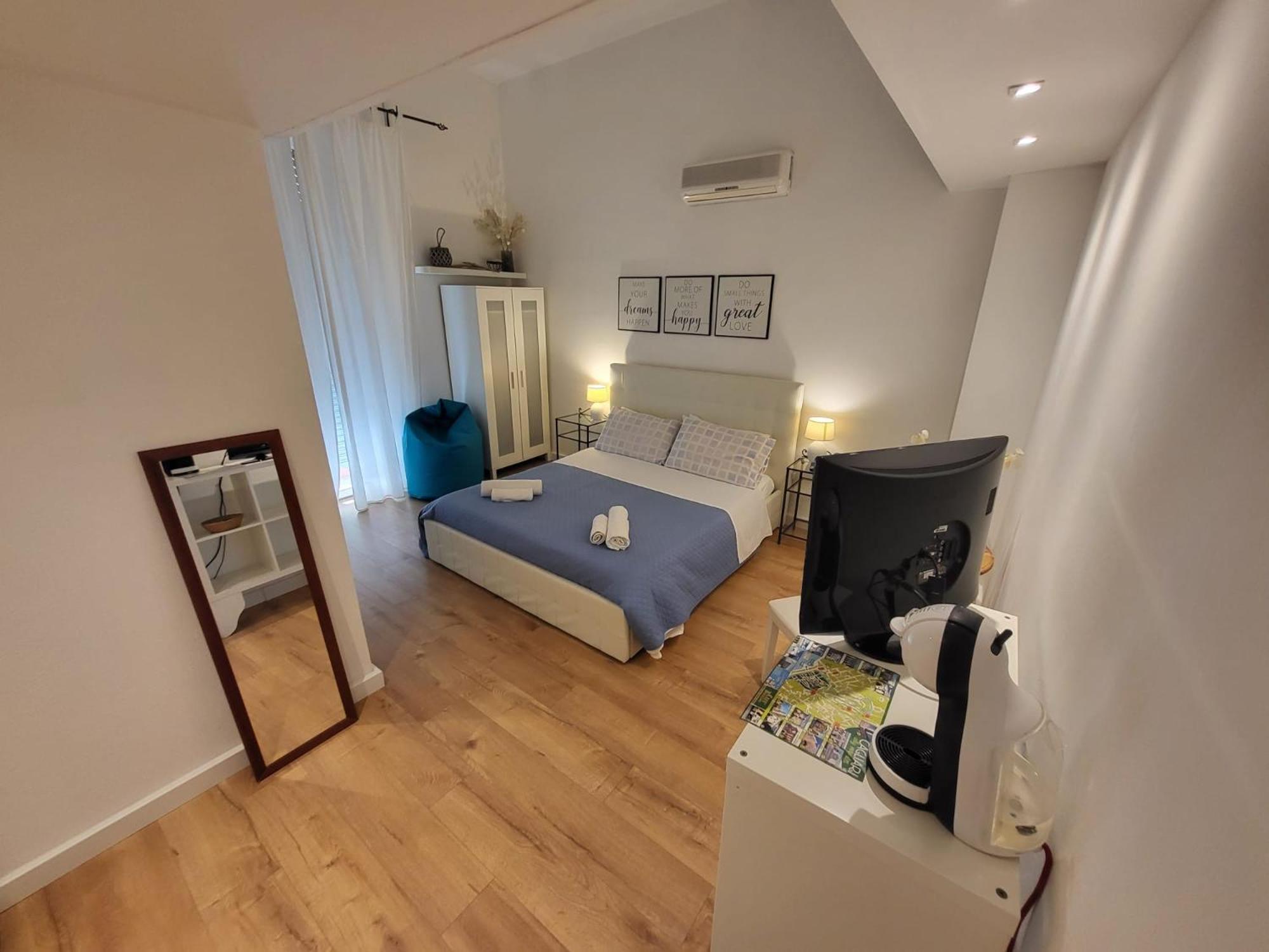 Living Cagliari Bed and Breakfast Eksteriør billede