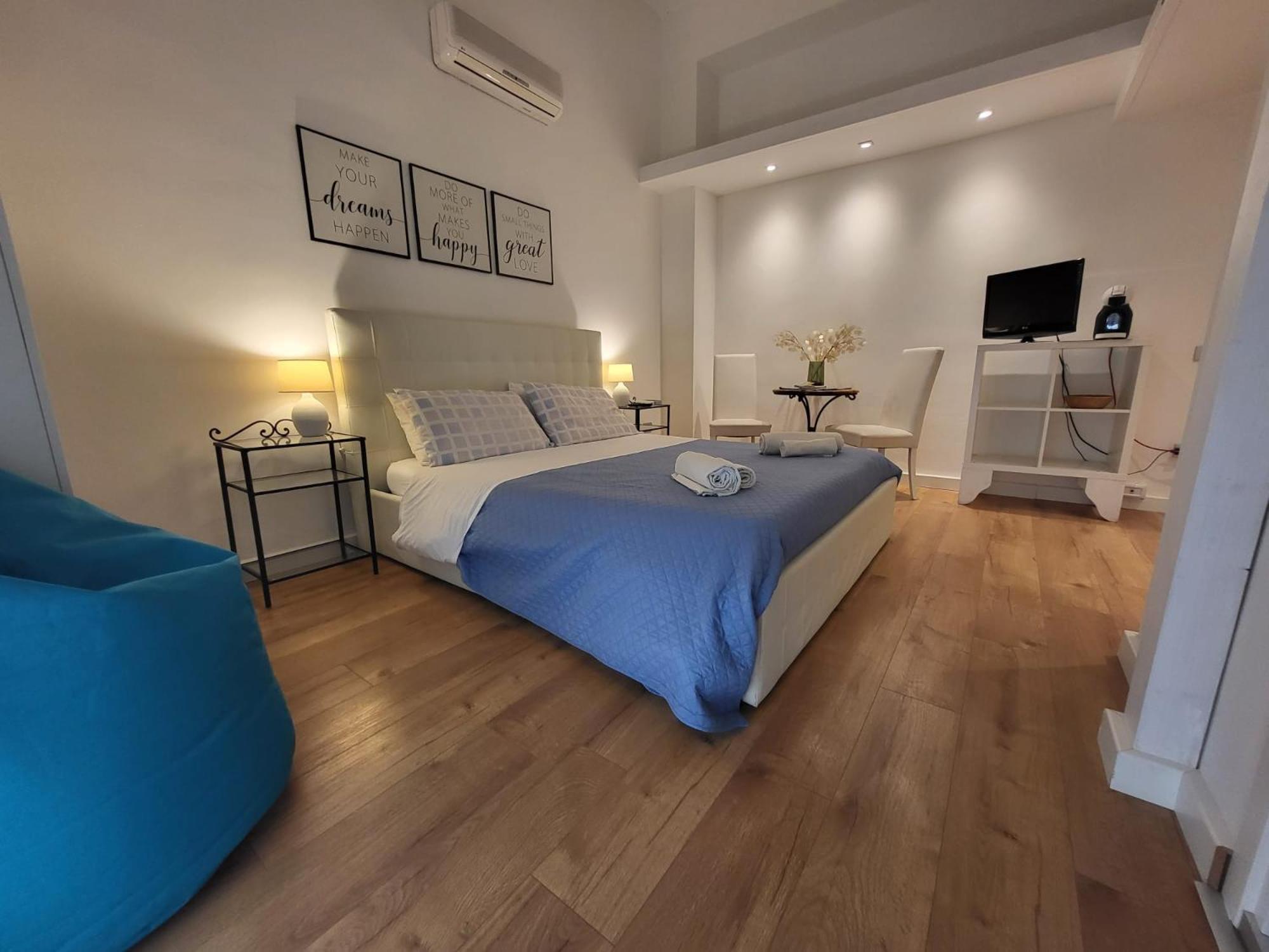 Living Cagliari Bed and Breakfast Eksteriør billede